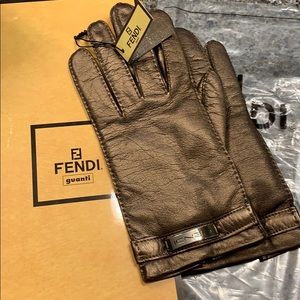 ❤️SOLD❤️ Fendi Leather Gloves